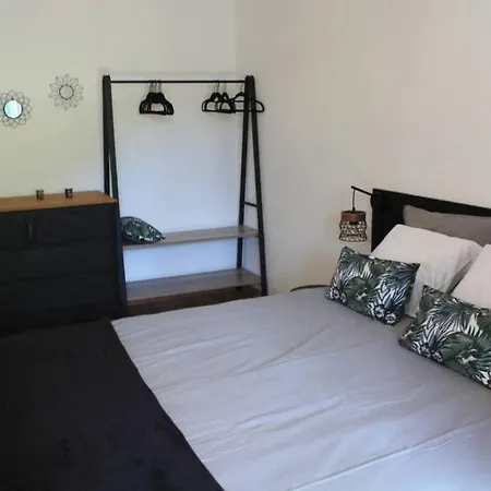 Grande Maison Familiale Piscine Et Jardin *