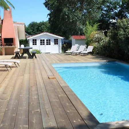 Βίλα Grande Maison Familiale Piscine Et Jardin Gujan-Mestras