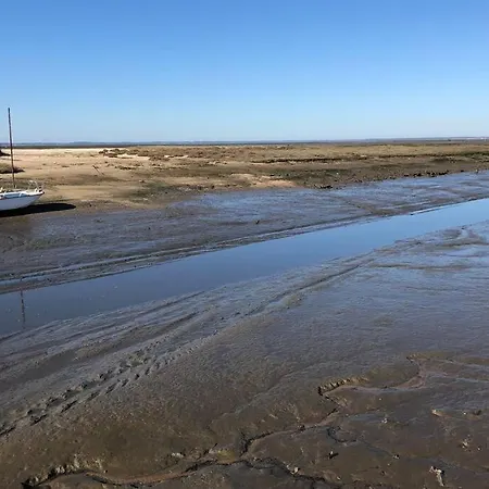 Grande Maison Familiale Piscine Et Jardin